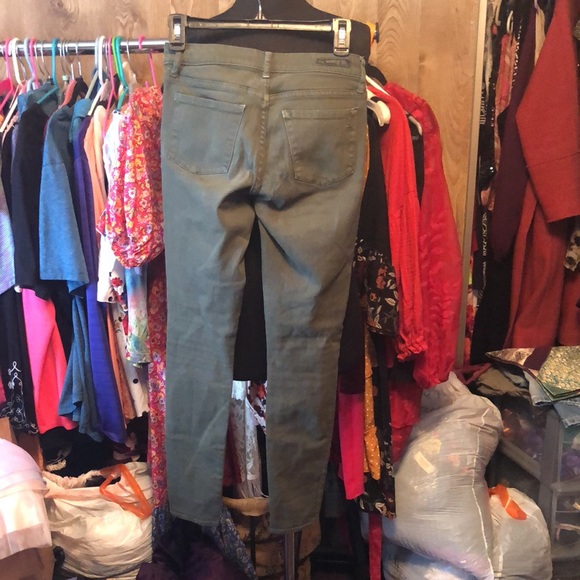 Green pair of Women’s Jeans by “Articles of Society”! - Picture 5 of 7